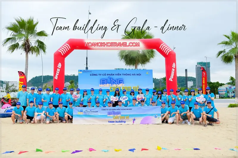 Áo thun teambuilding xây dựng thương hiệu
