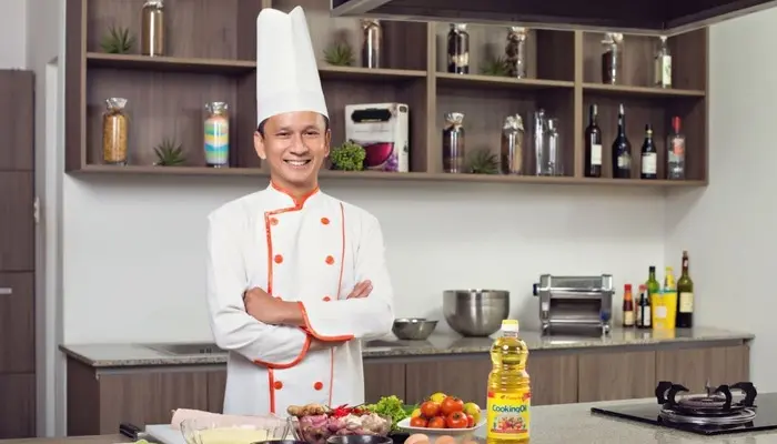 Mẫu áo đồng phục bếp đơn giản