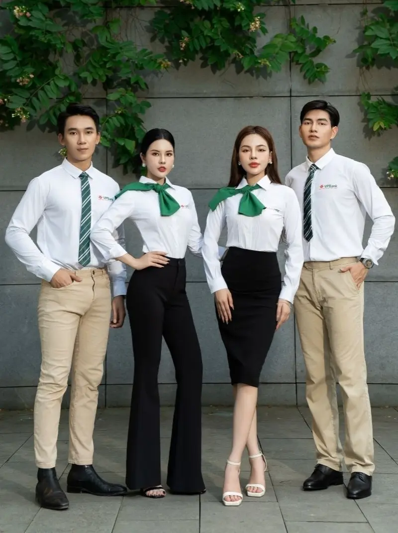 Đồng phục giao dịch viên ngân hàng