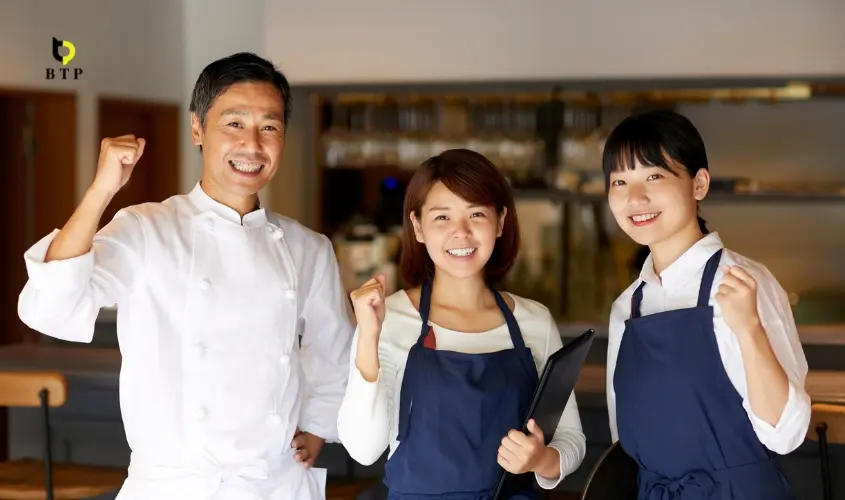 Đồng phục nhà hàng là gì