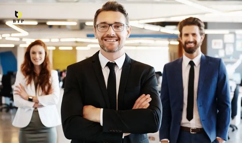 Hình ảnh vai trò của đồng phục công sở